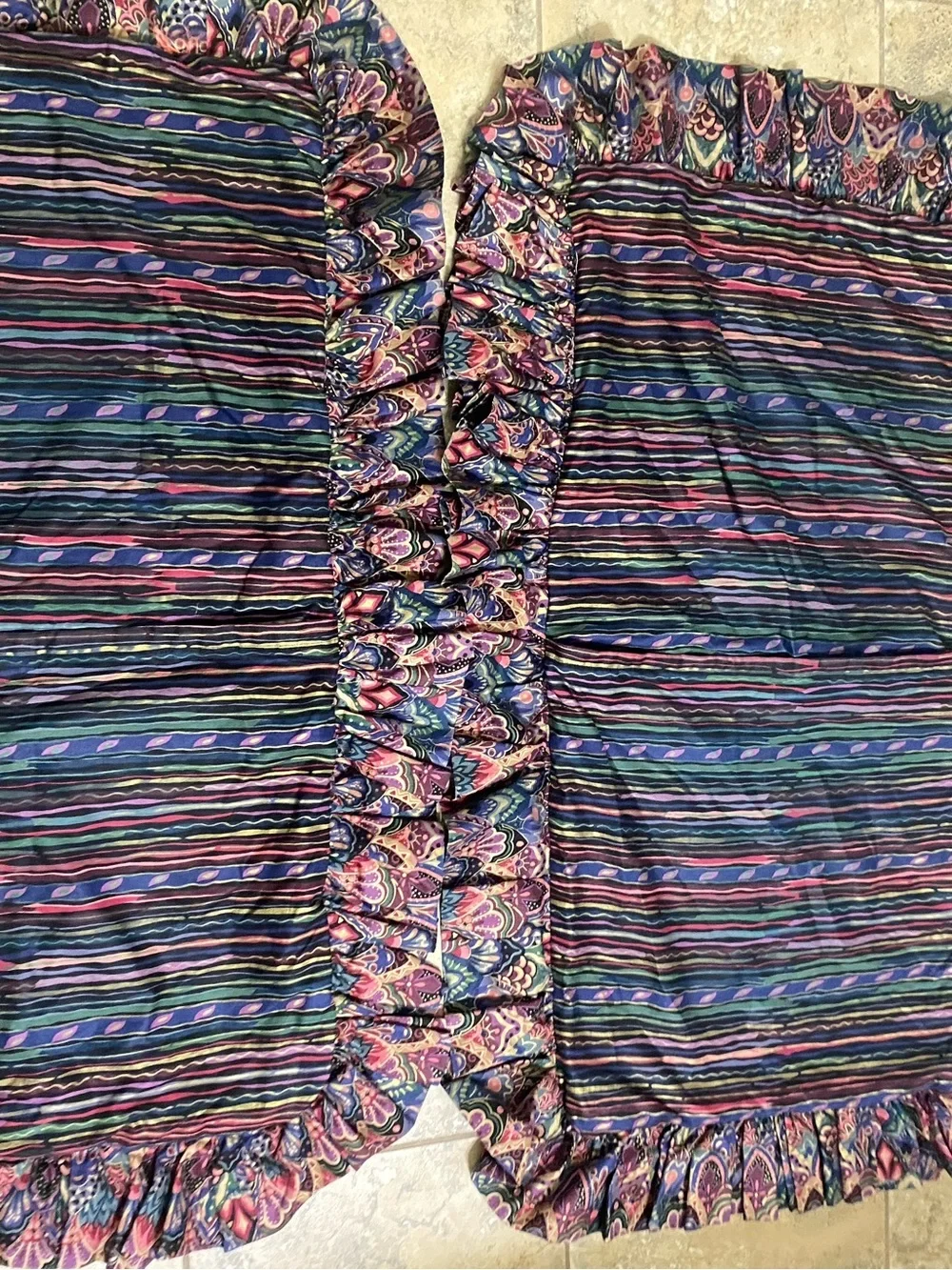 2 ViTG 90s Grandmillennial King Mix Print Jewel Tone Ruffle Trim Pillow Shams
